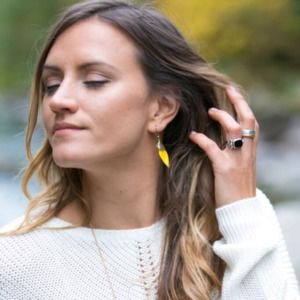 Meet your Posher, Emily